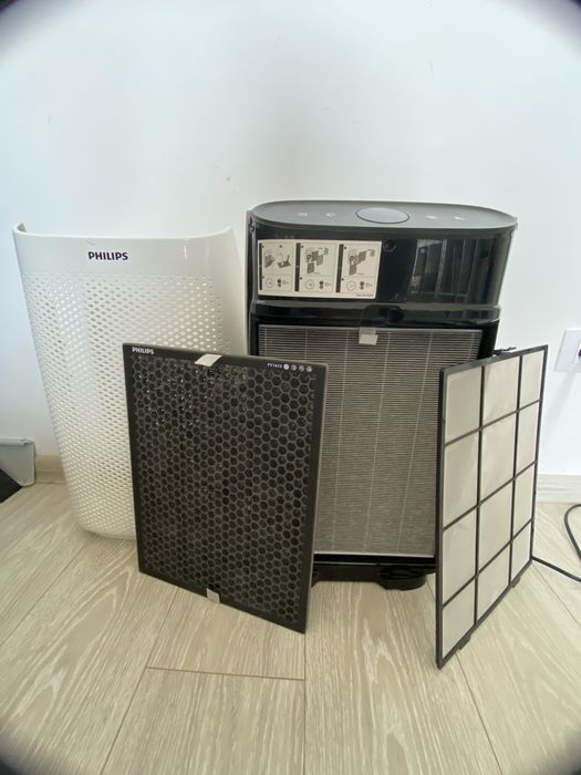 Purificator de aer PHILIPS cu trei filtre