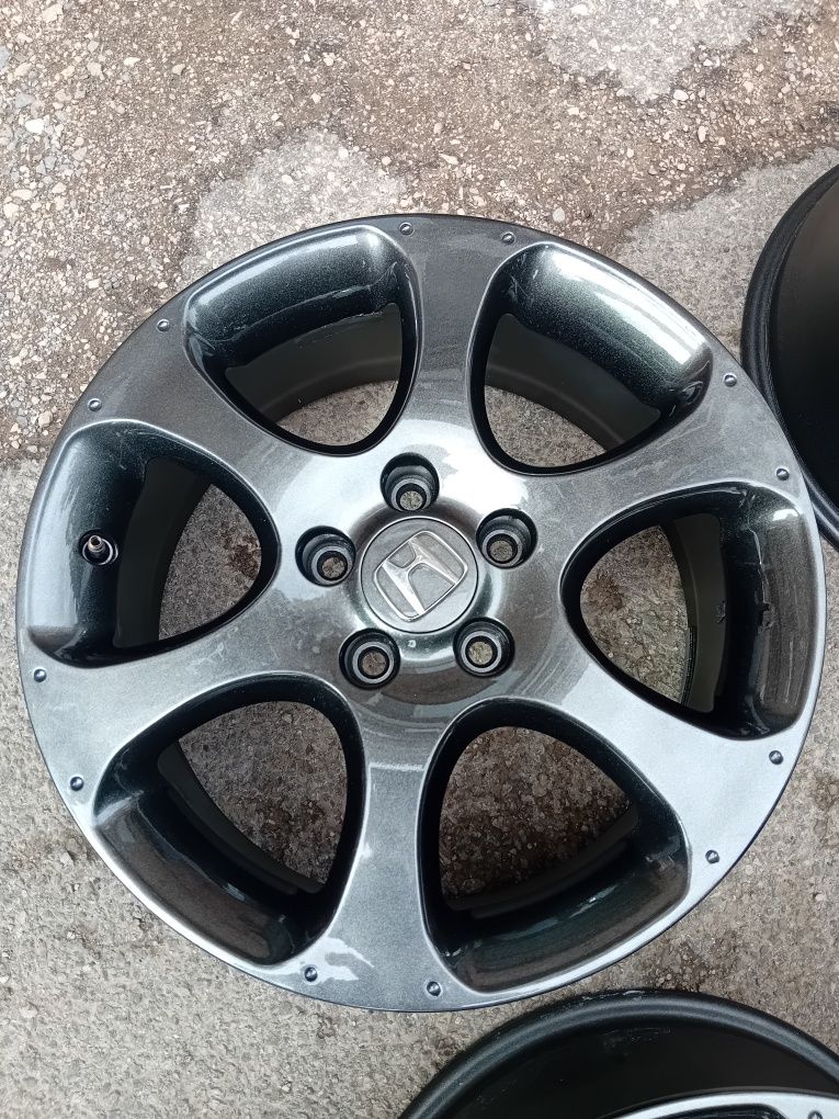 Лети Джанти - 17 цола  5х114.3  ( HONDA и др.)