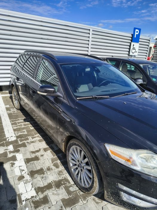 Vând Ford Mondeo motor2000140cai