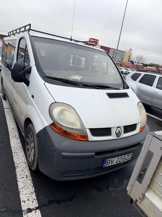 Renault trafic 8+1
