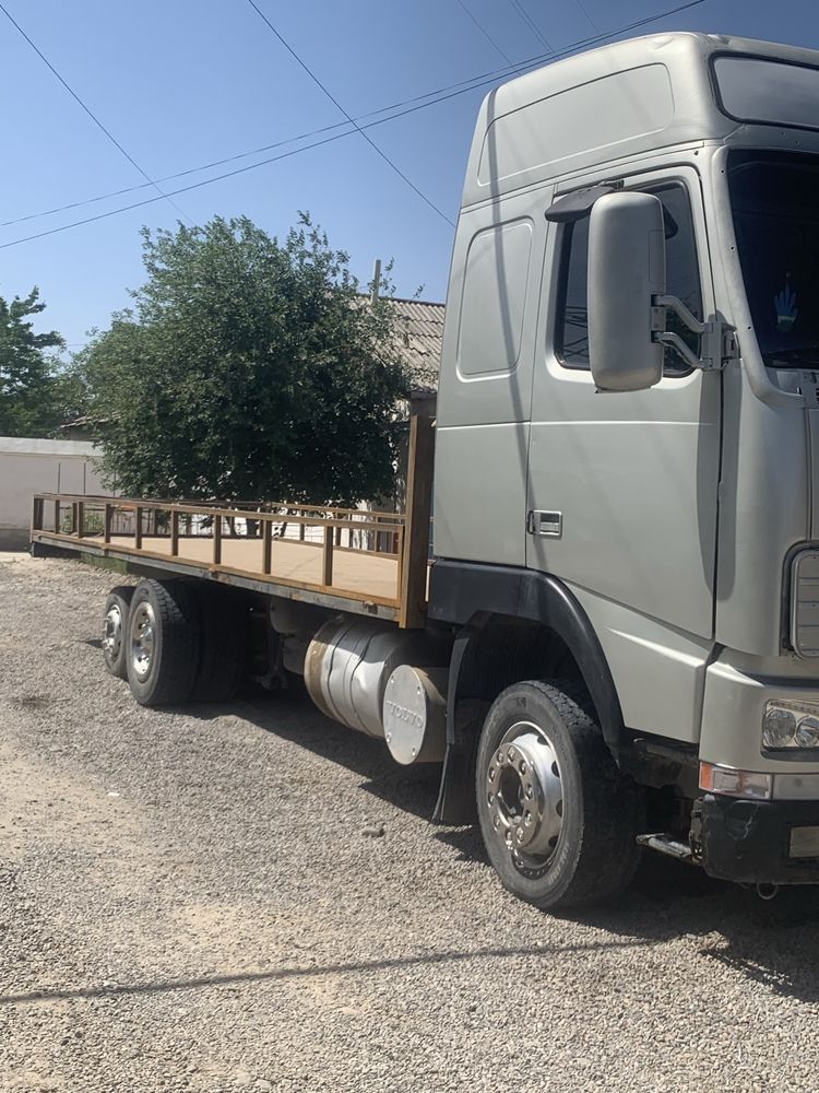 Volvo 2001 yil ishga tayor srochna sotilad