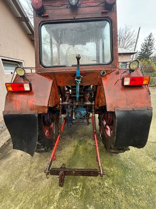 Tractor 445 cu motor de aro