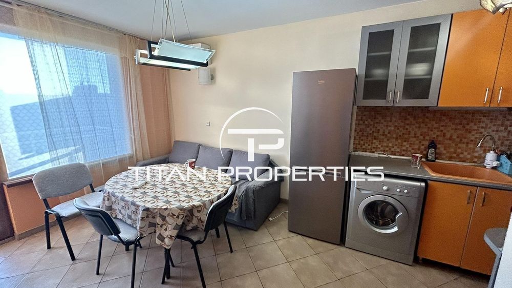 Дава се под наем Тристаен апартамент в Бургас, Възраждане - 90 кв.м за 408 € - Снимка #3