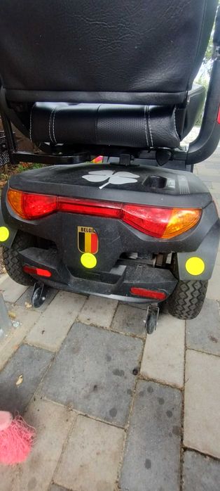 Scuter electric 4 roti INVACARE Comet Pro