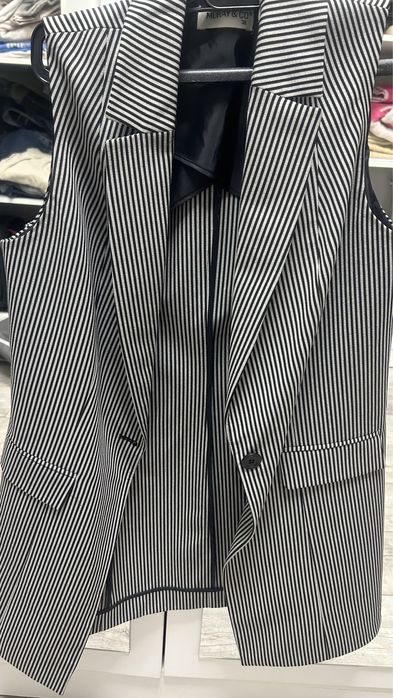 Двойка (жилет+брюки) 44 размер 10 тыс тг