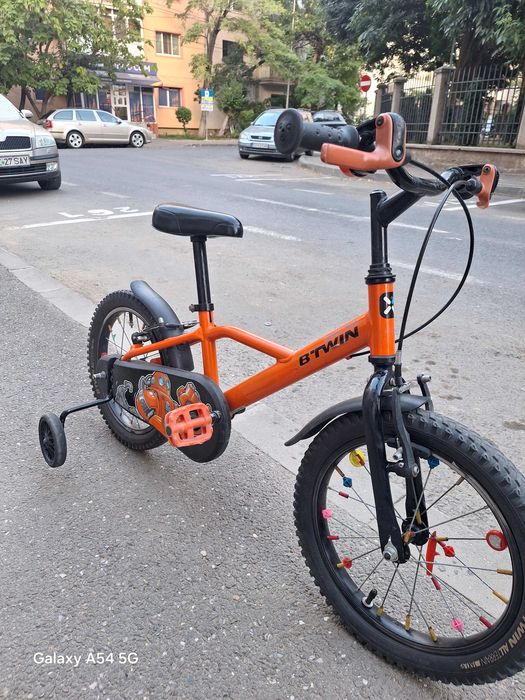Btwin roti ajutătoare in stare f buna!