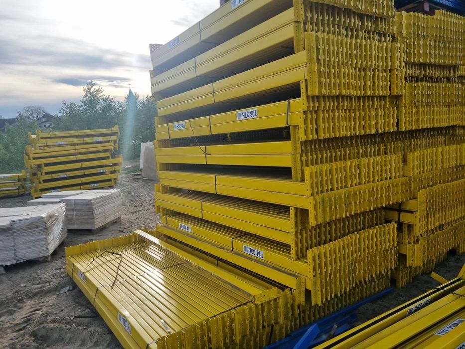 Rafturi metalice super preț