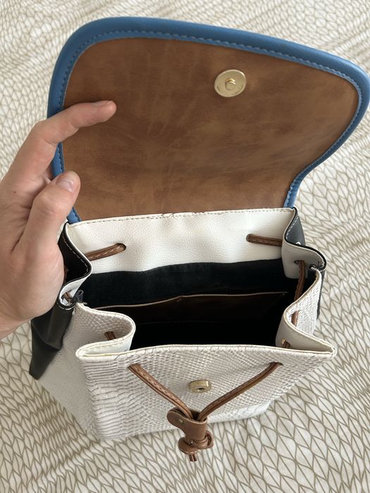 Rucsac luat din insula Zalynthos