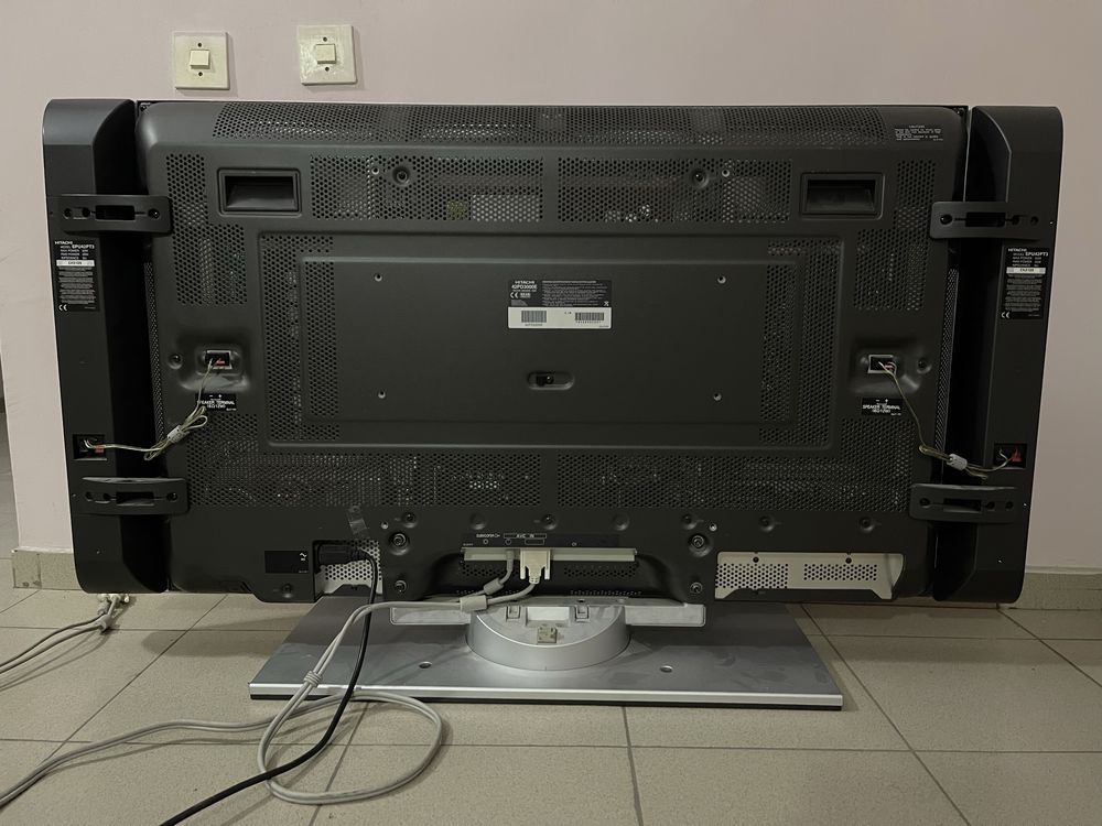 Телевизор Hitachi