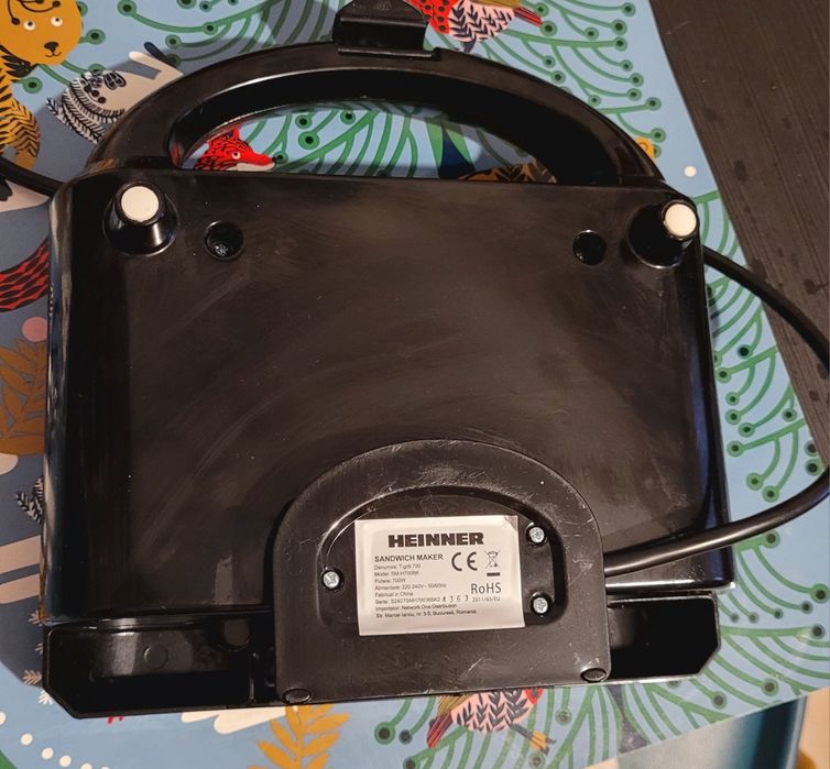 Sandwich maker Heinner
