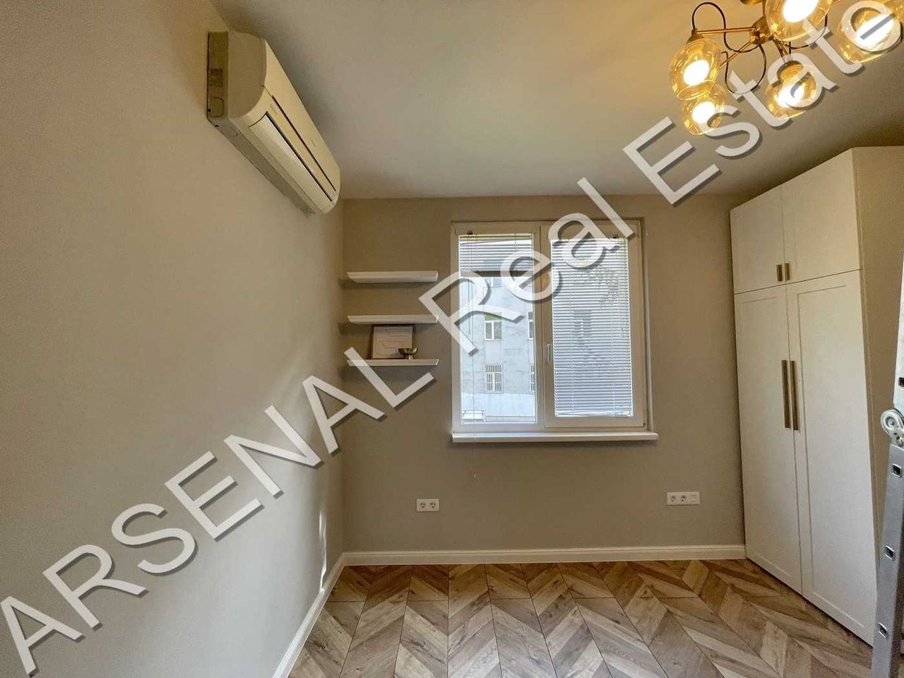 Дава се под наем Тристаен апартамент в София, Гео Милев - 72 кв.м за 750 € - Снимка #4