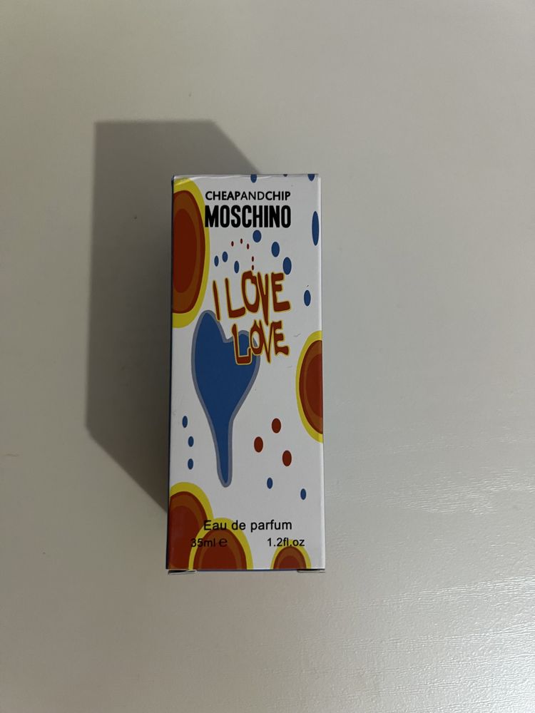 Новый парфюм Moschino I Love Love 35ml.Торг есть!