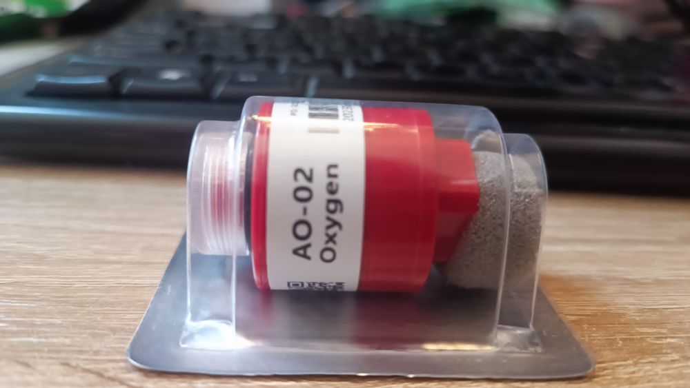 Senzor de oxigen pentru analizor de gaze, city, roșu, mufă cu 3 pini.