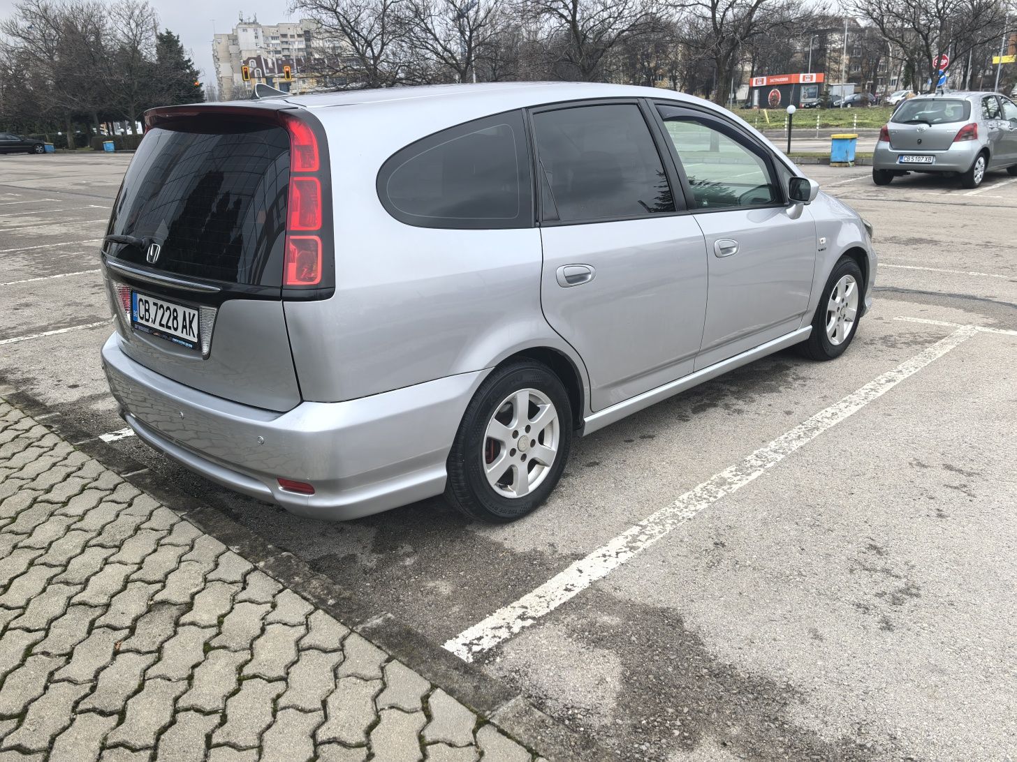 Хонда Стрийм, бензин-газ