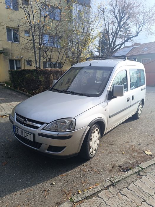 Vând Opel Combo 1.3diesel 5locuri