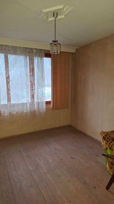 Продава се Къща в Перник, Нов Драгановец - 258 кв.м за 324 €/кв.м - Снимка #8