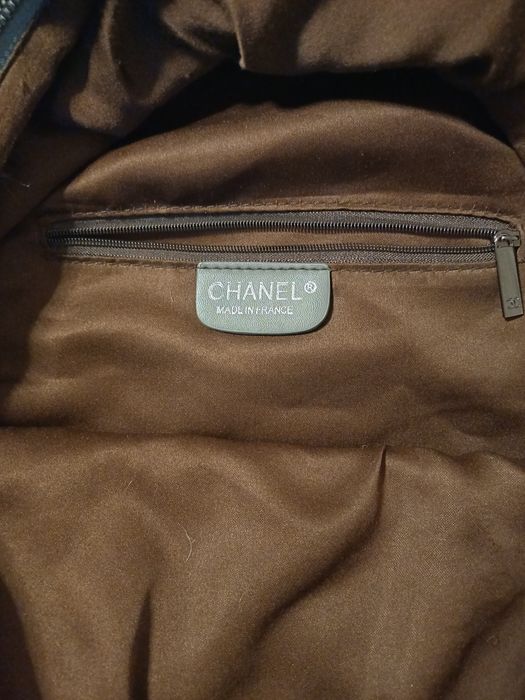 Rucsac Chanel Graffiti urban vintage, stare foarte bună