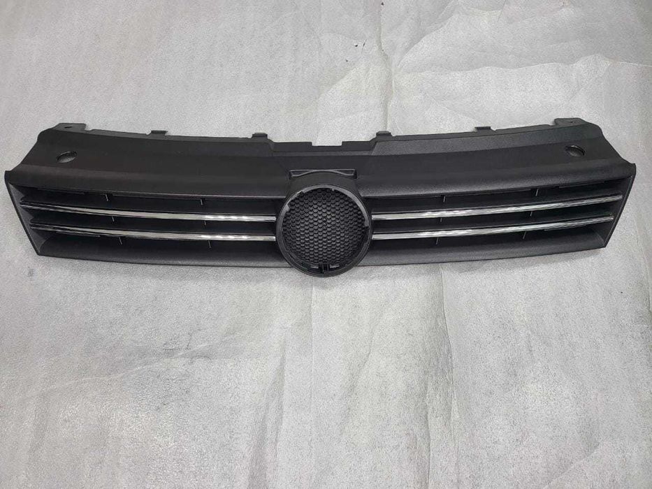 Решетка радиатора Volkswagen Polo