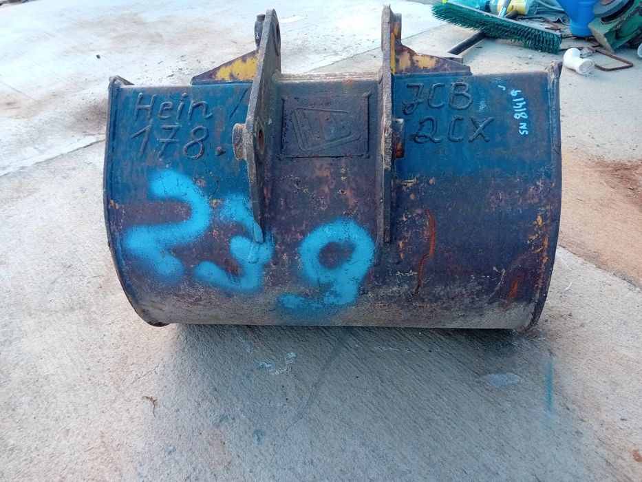 Cupa 70 cm miniexcavator 2.5 3 tone