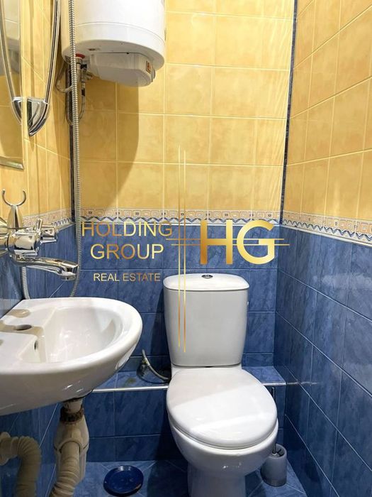 Продава се Тристаен апартамент в Варна, Бриз - 120 кв.м за 1959 €/кв.м - Снимка #12