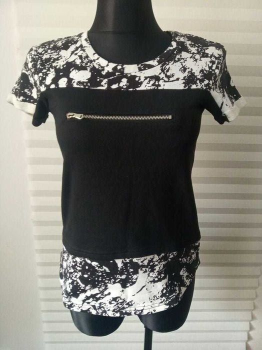 Новая женская футболка. Бренд SIXTH JUNE.