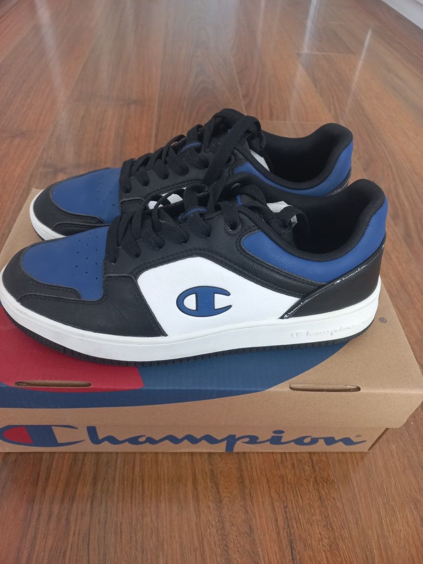 42 номер Nike Air Jordan 1 Low и Champion