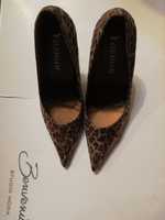 Pantofi cu toc, marimea 37, imprimeu piele de leopard