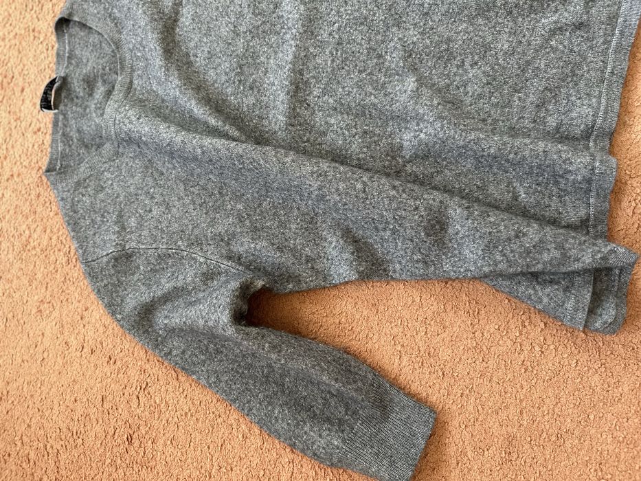 Pulover gri S 55%mătase 45%cașmir