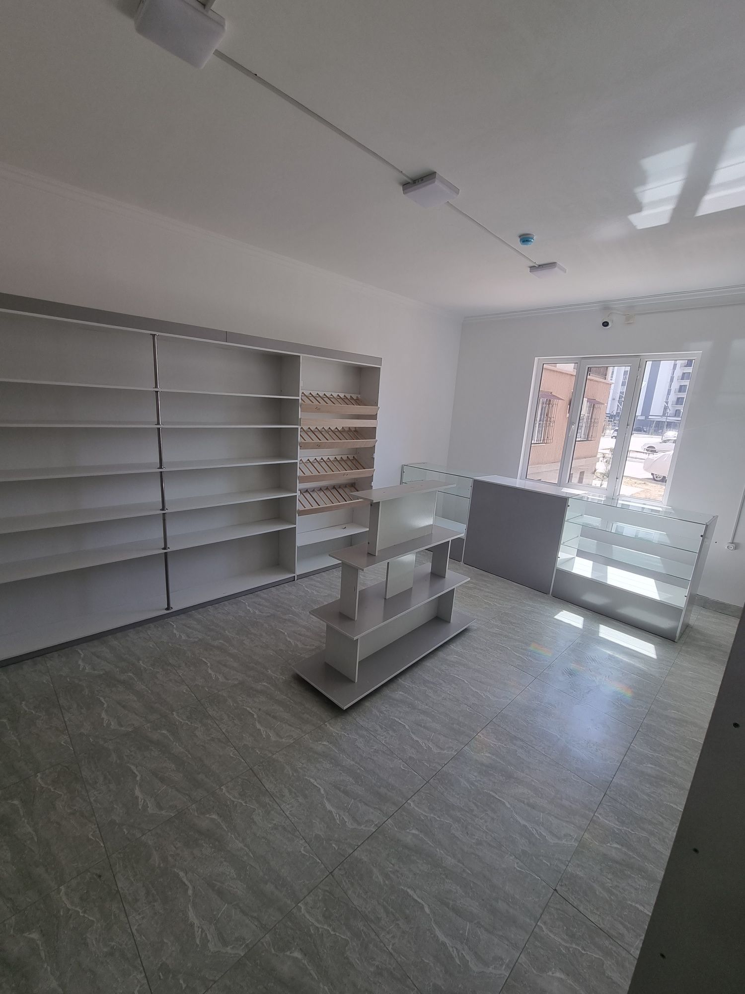 Arendaga beriladi 120 m² savdo do'koni va ofis uchun mo'ljallangan