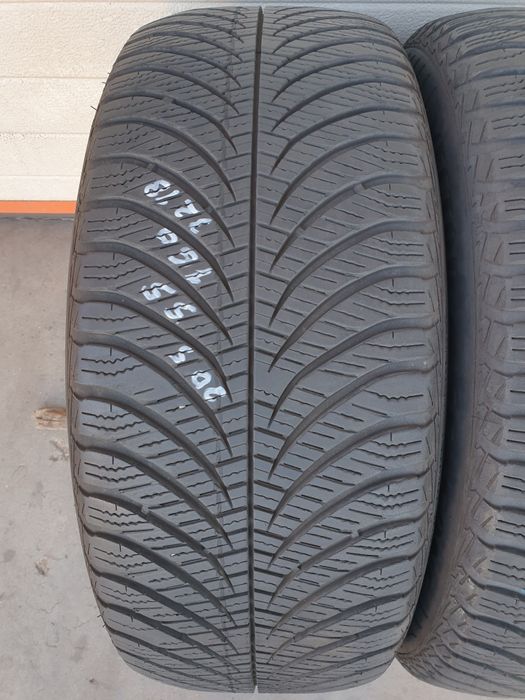 Всесезони гуми 2 броя GOODYEAR Vector4seasons 205 55 R16 дот 2318