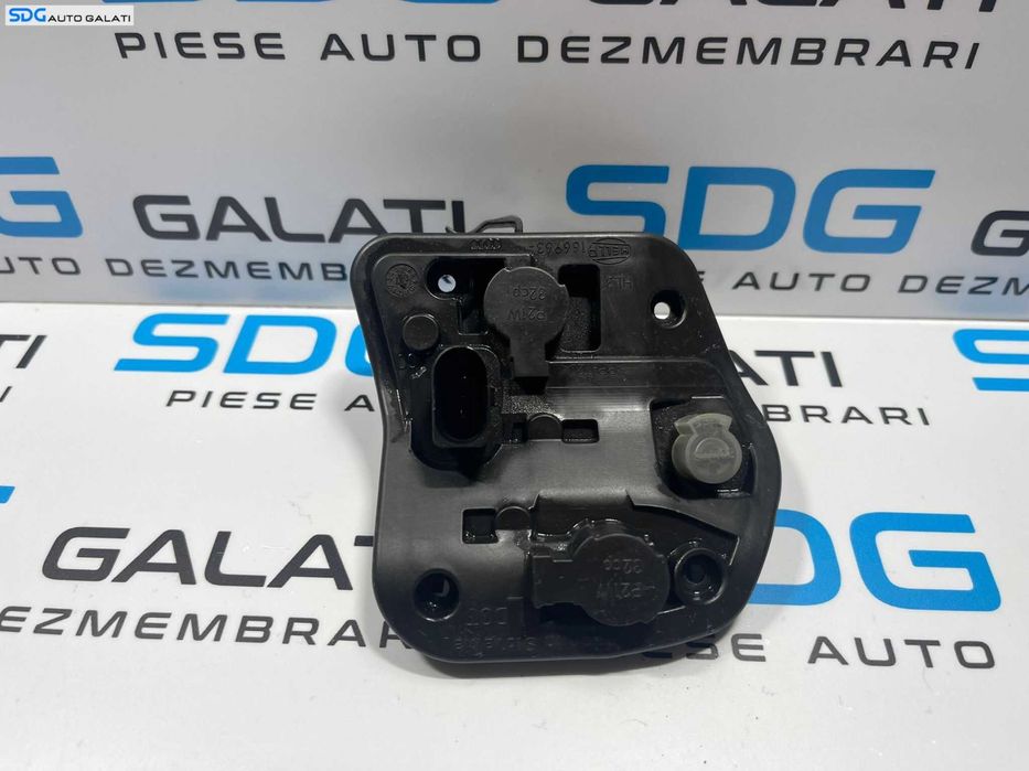 Soclu Suport Bec Becuri de la Stop Lampa Tripla Stanga de pe Aripa Caroserie Audi A4 B8 Berlina Sedan 2008 - 2015 Cod 166963