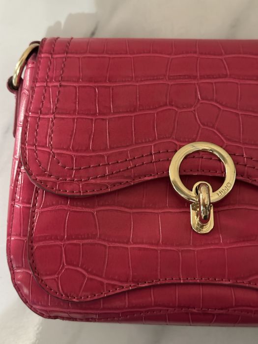 Оригинална Liu Jo дамска чанта + сатенена торбичка