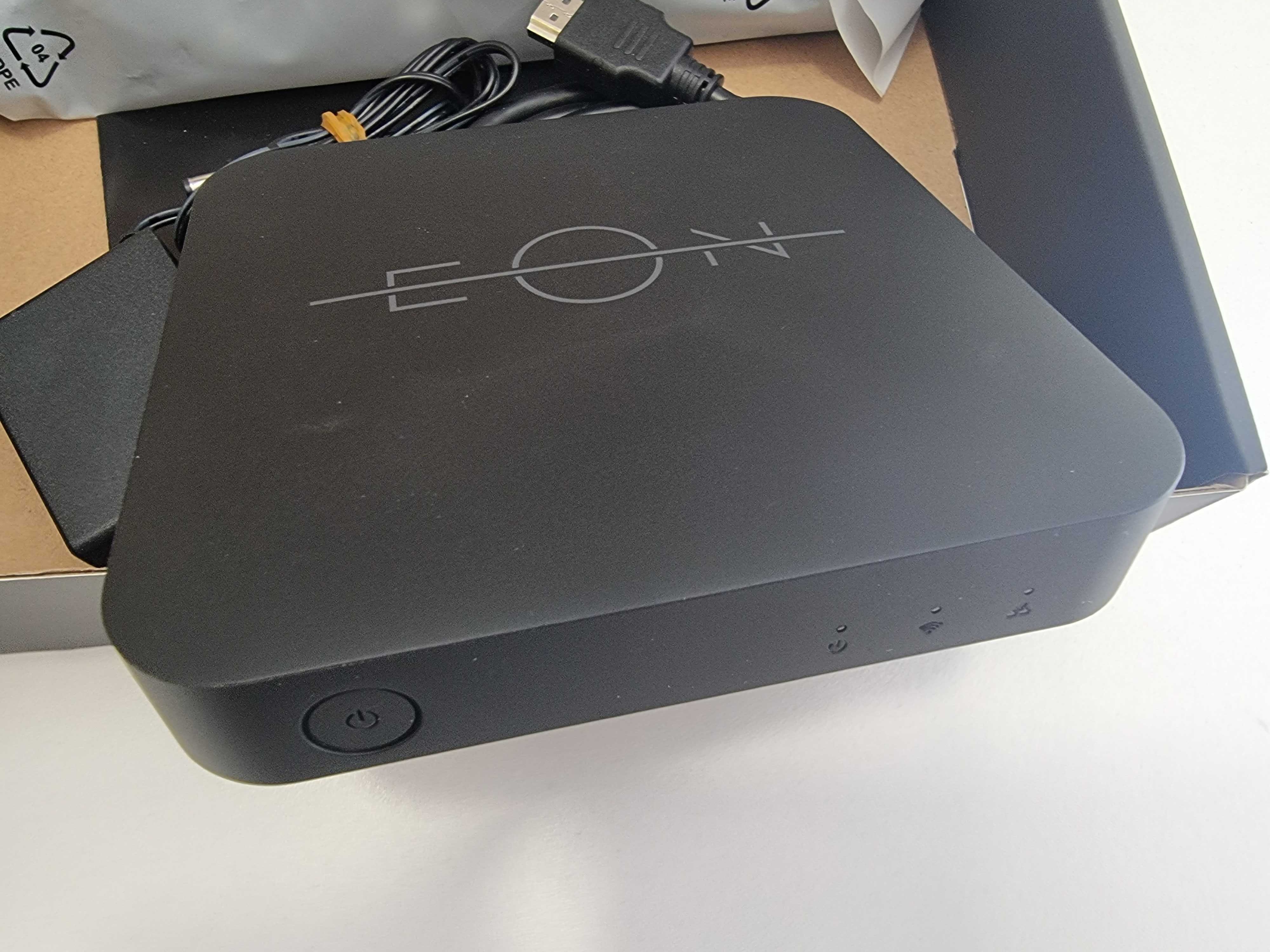 ТВ бокс - EON tvbox