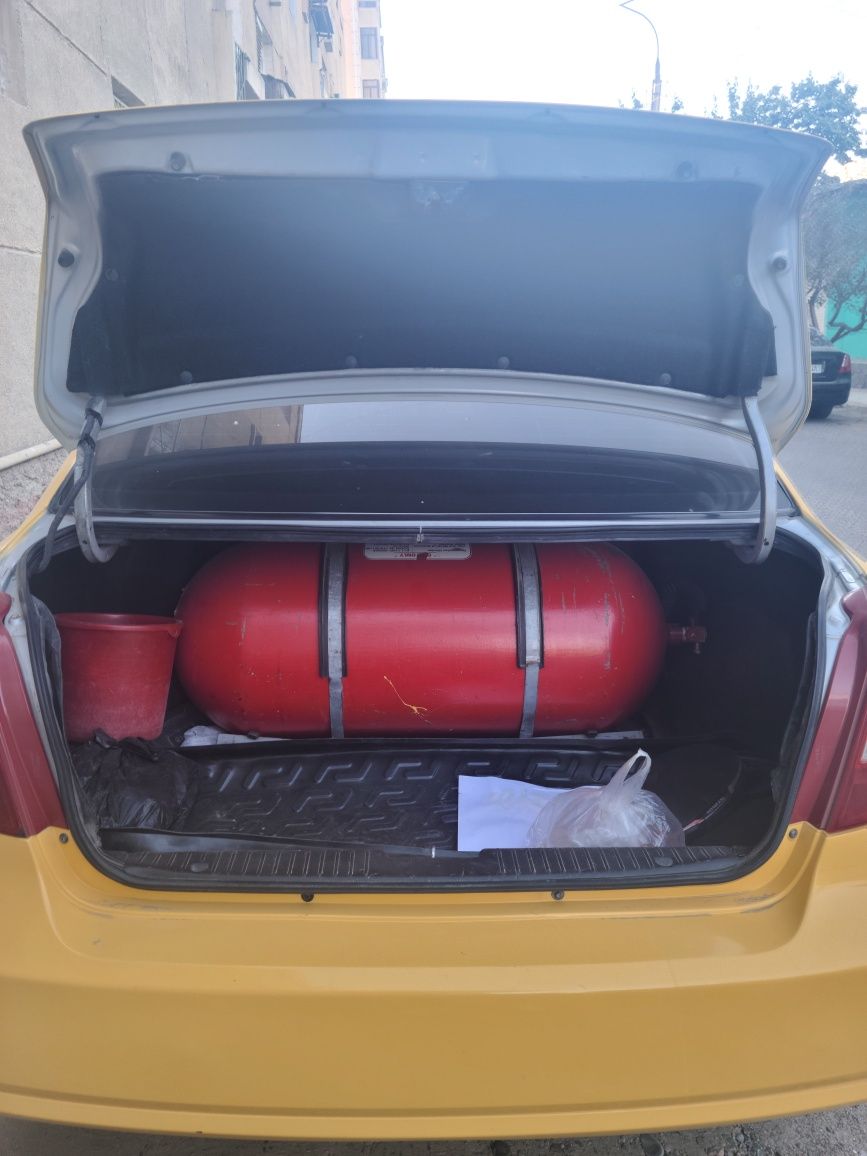 Lacetti optra taxi arenda