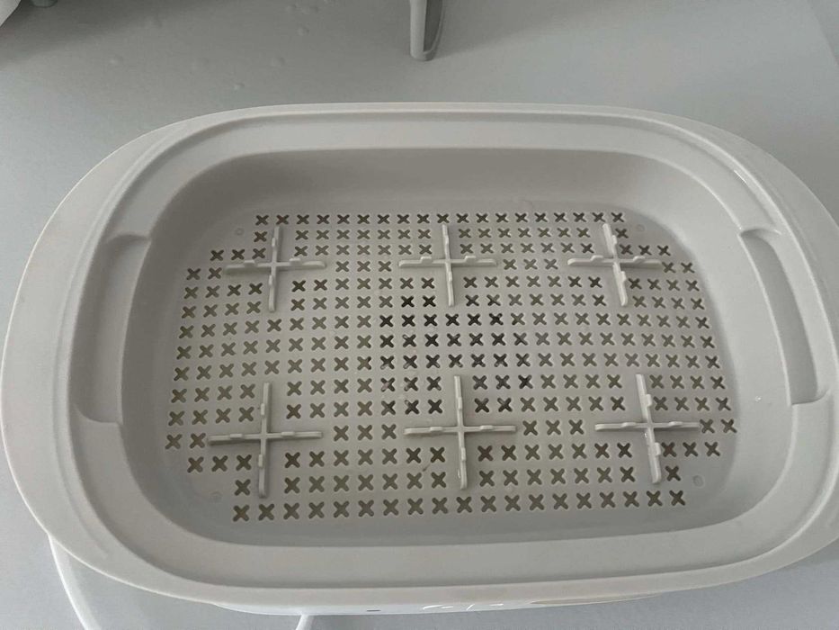 Sterilizator biberoane "Tommee tippee"
