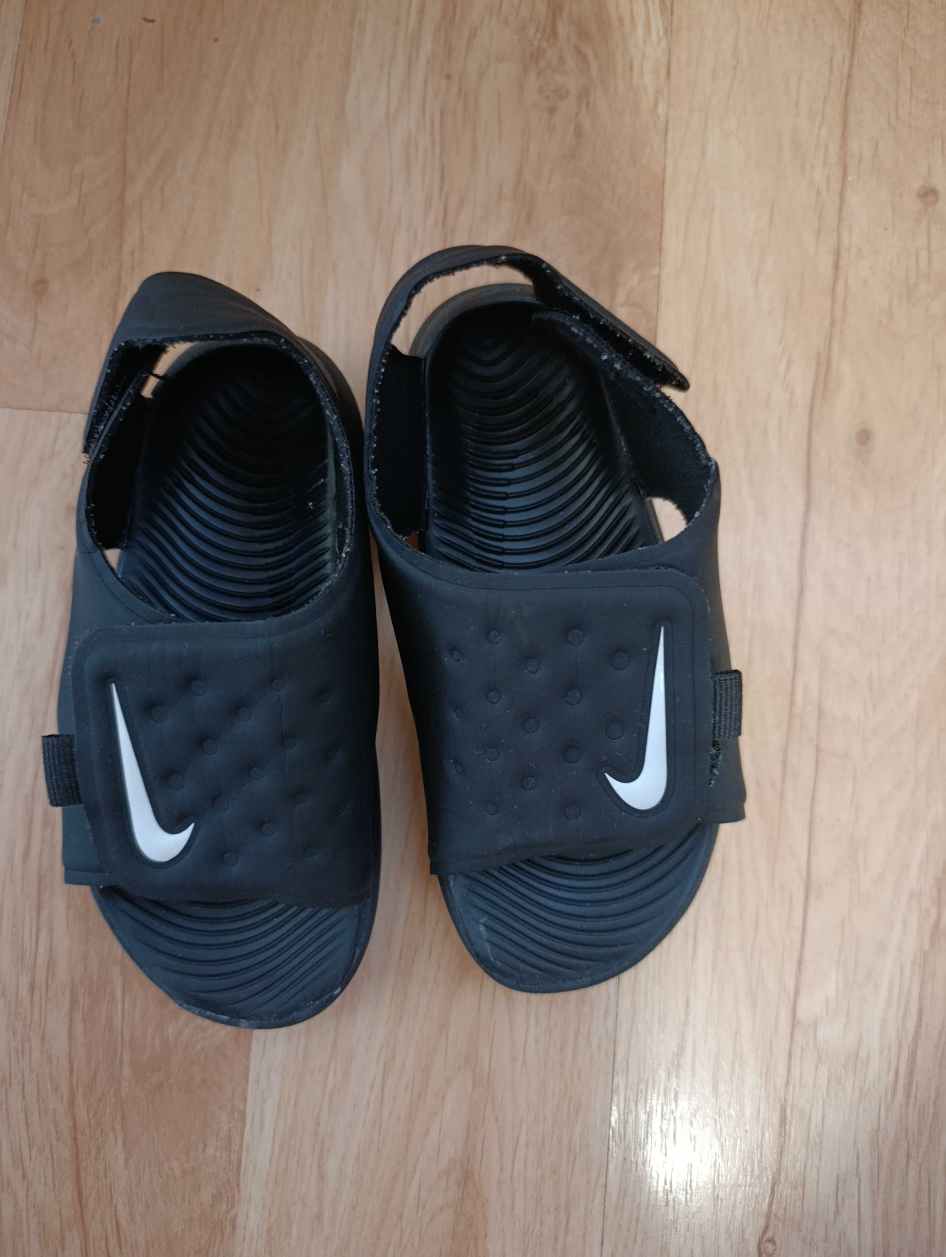 Сандали Nike 26n