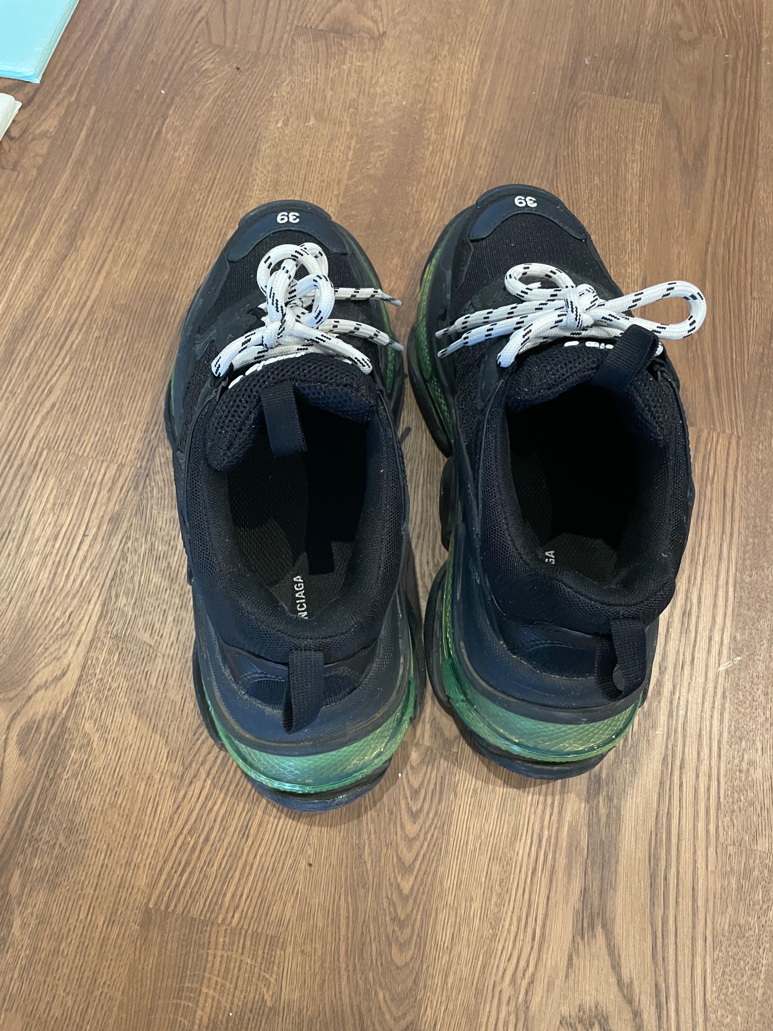 Balenciaga Triple S marimea 39, 100% originali