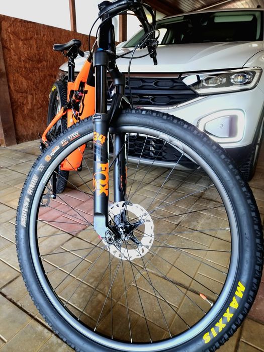 Full suspension Orbea OIZ H2O 29" FOX Float Orange Black