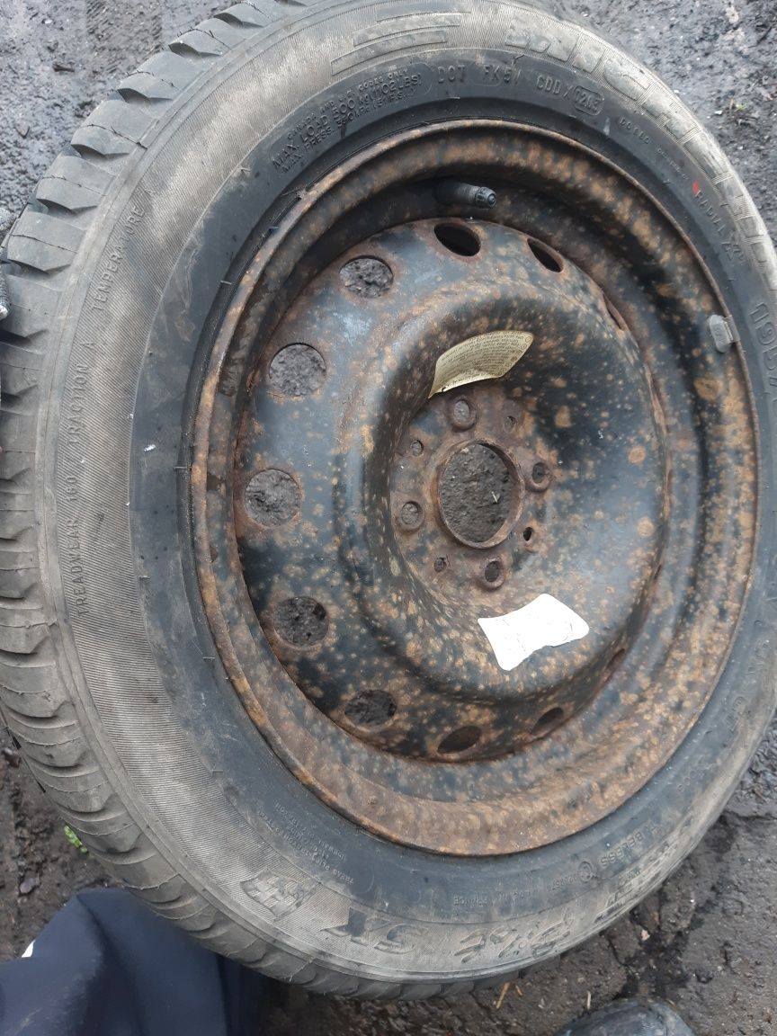 Гума с джанта Michelin 195 55 15