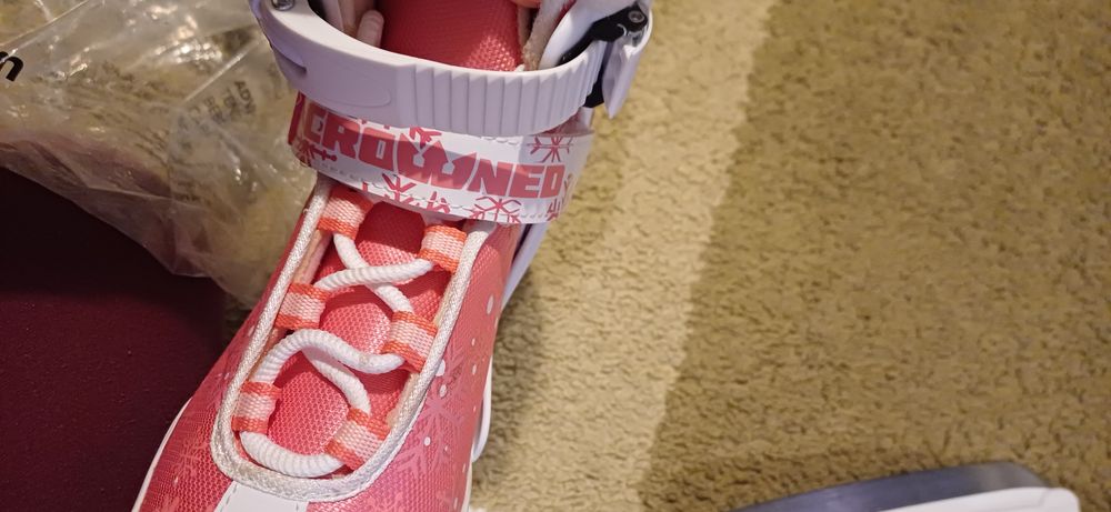 crowned кънки за лед