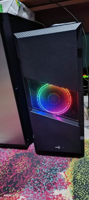 Vând AMD Ryzen 5. 2400g /3600Ghz/Radeon Vega Graphics