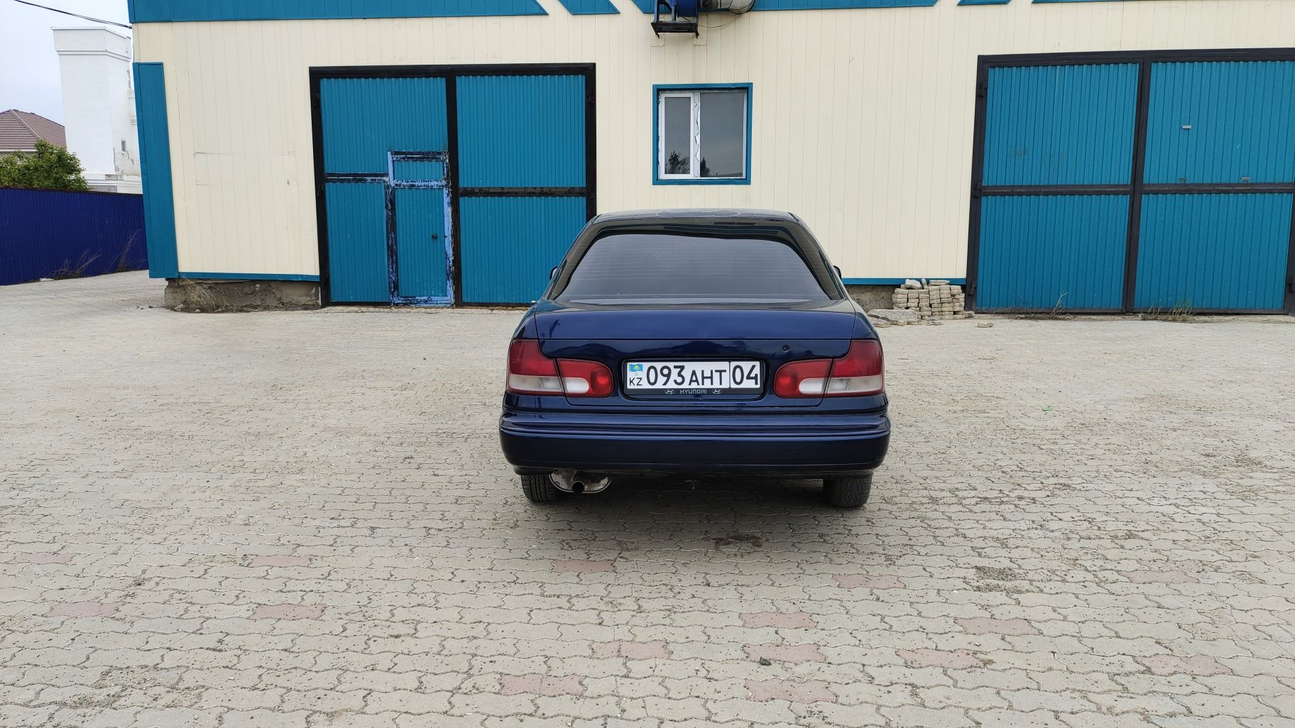 продам хюндай лантру