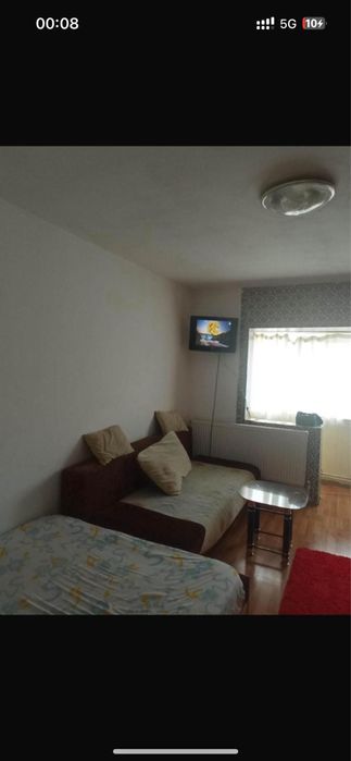 ofer spre inchiriere garsoniera utilata complet