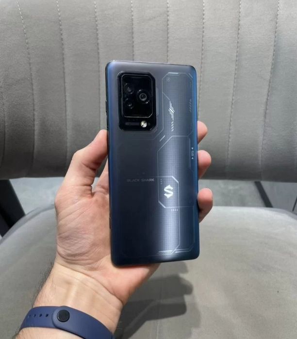 Xiaomi Black shark 5pro 12/256 срочно