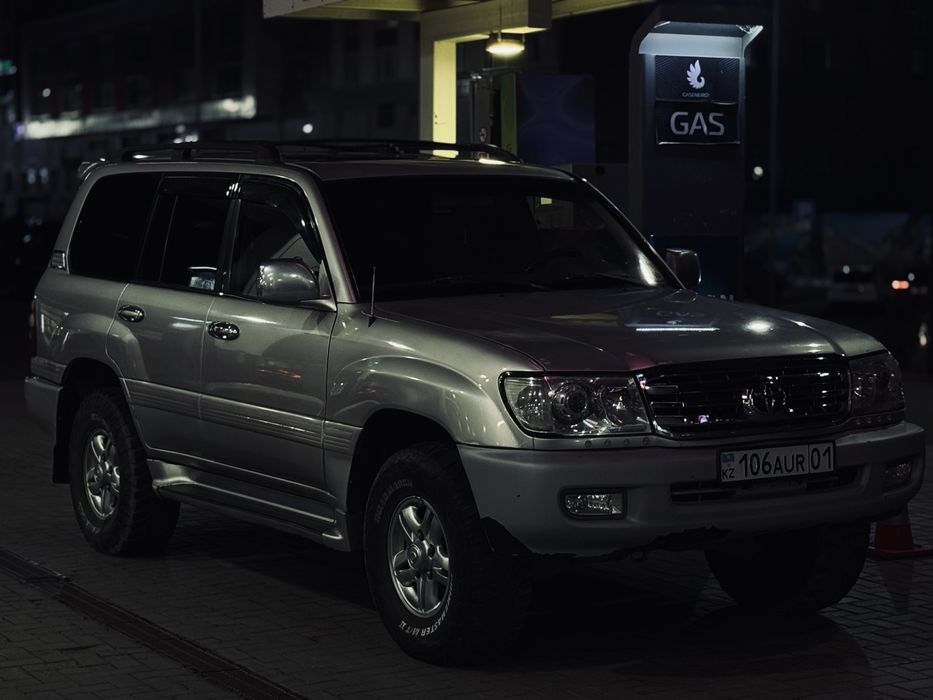 Land Cruiser 100