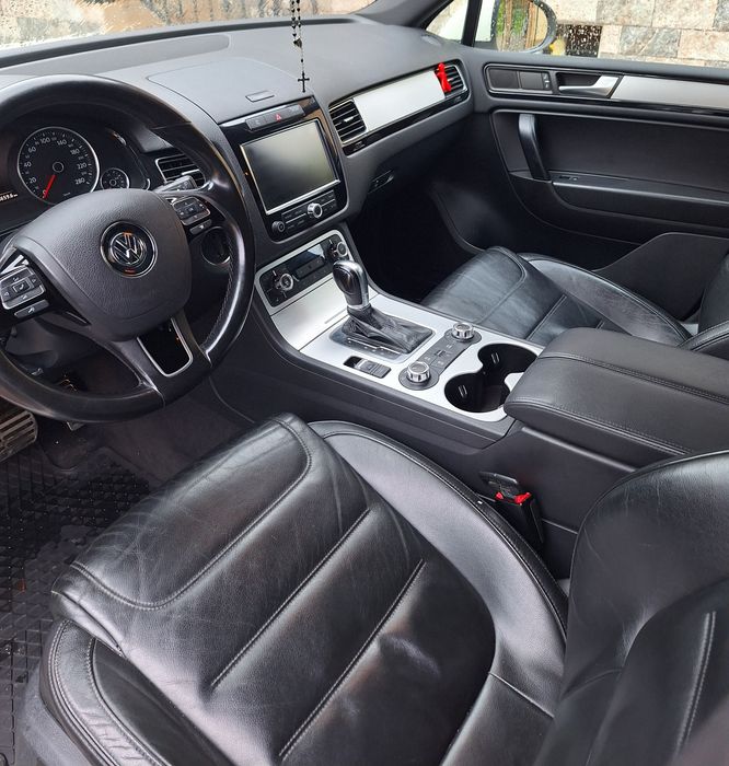 Volkswagen Touareg/3.0 DIESEL 245 CP/ Cârlig remorcare