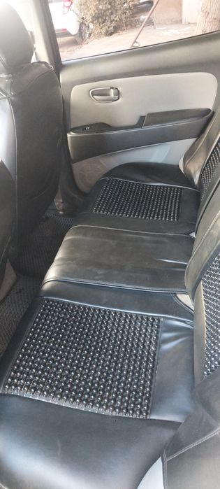 Hyundai Avante 1.6 Sotiladi