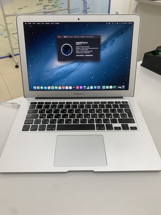 Продам macbook air 13 2014