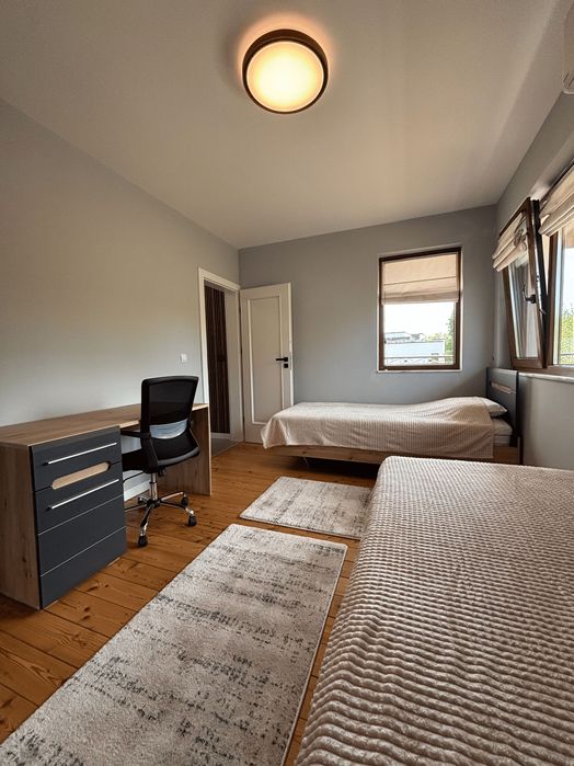 Дава се под наем Тристаен апартамент в Пловдив, Христо Смирненски - 120 кв.м за 999 € - Снимка #8