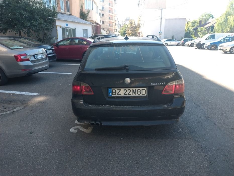 Vând BMW in stare foarte buna de funcționare